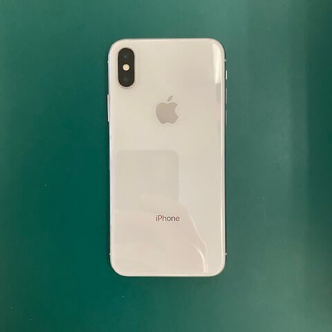 李先生 iPhone 泡水無法開機