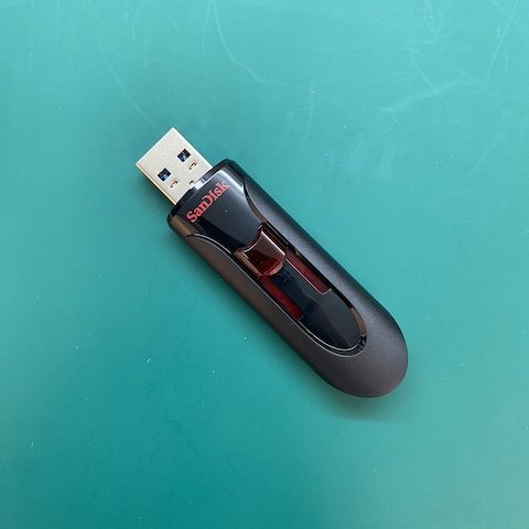 陳先生 USB隨身碟 無法讀取