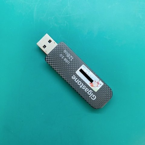 陳先生 USB隨身碟 誤格式化