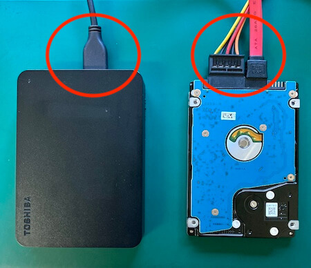 透過SATA線、USB3.0傳輸線的方式將需修復硬碟接上並交叉測試
