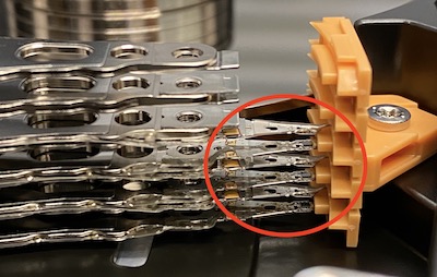 硬碟磁頭受損會導致發出異常的聲音,這情況無法自行修復 硬碟磁頭受損會導致發出異常的聲音,這情況無法自行修復